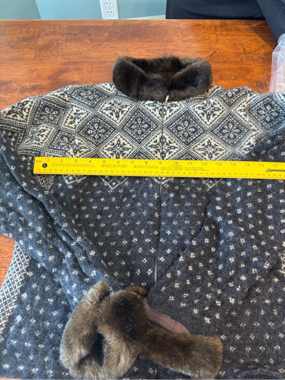 Vintage Lauren Ralph Lauren Wool Fair Isle Zip Sweater Jacket Faux Fur Collar L - Picture 3 of 11